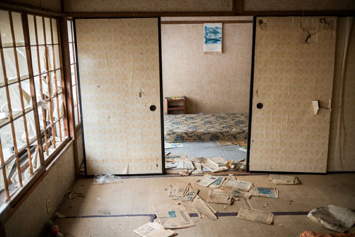 abandoned Japanese hot spring town