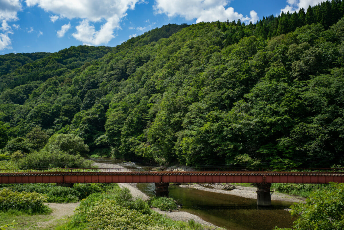 an old and abandoned Japanese train line