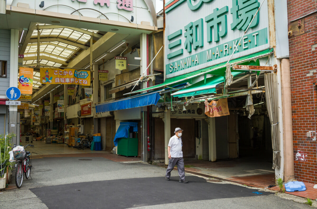 A striking and dilapidated old Japanese shopping street