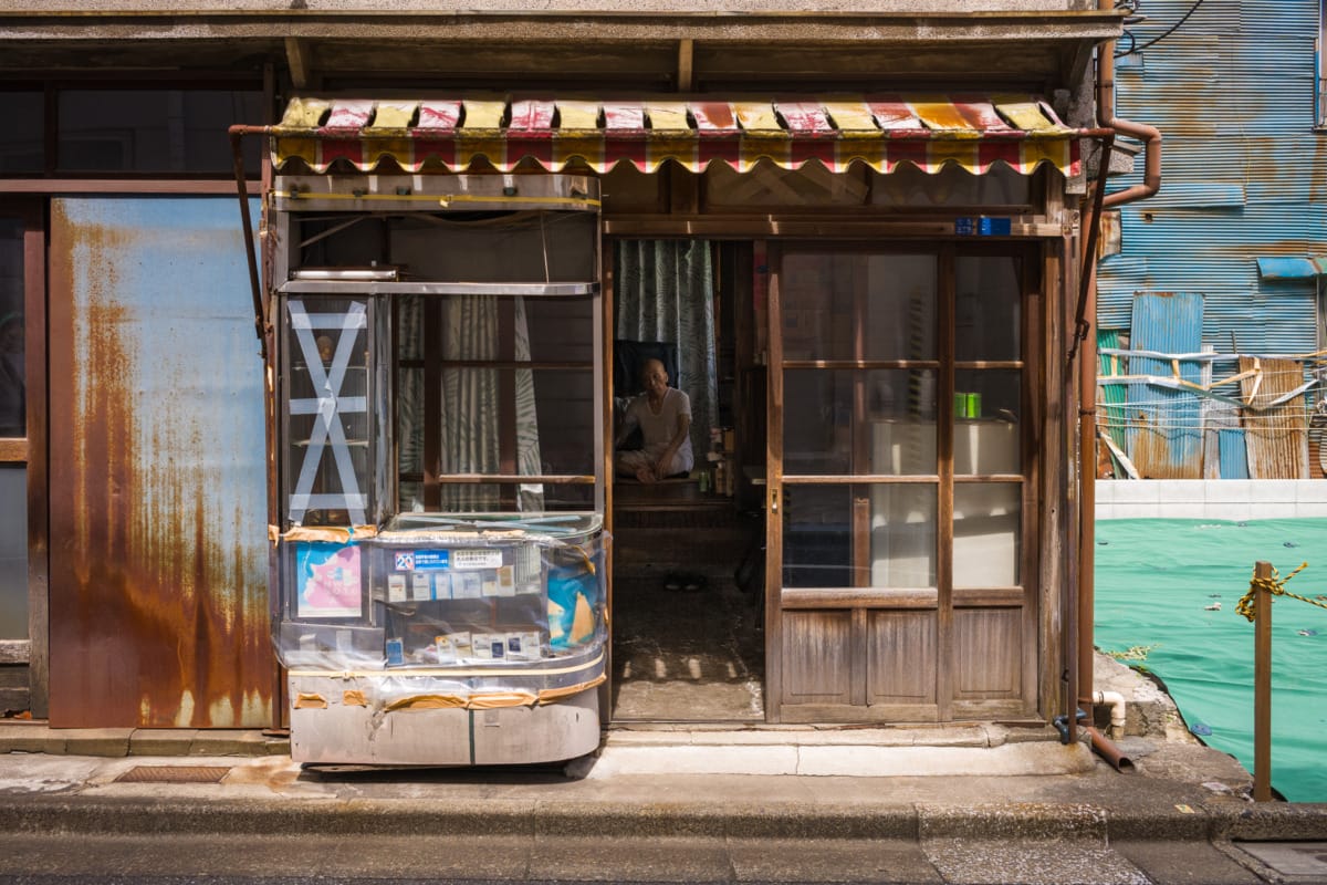 dilapidated old Tokyo tobacconist