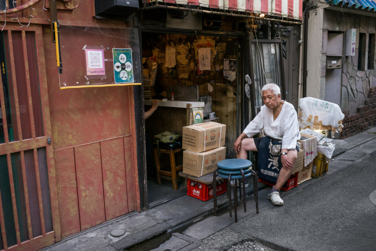 the honest indifference of a Tokyo bar owner