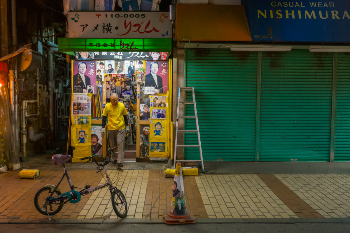 old Japanese shops at night