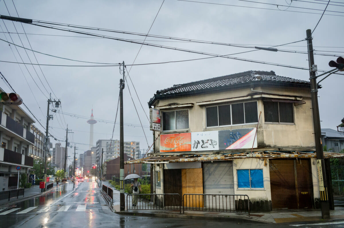 Kyoto old and traditional in the rain