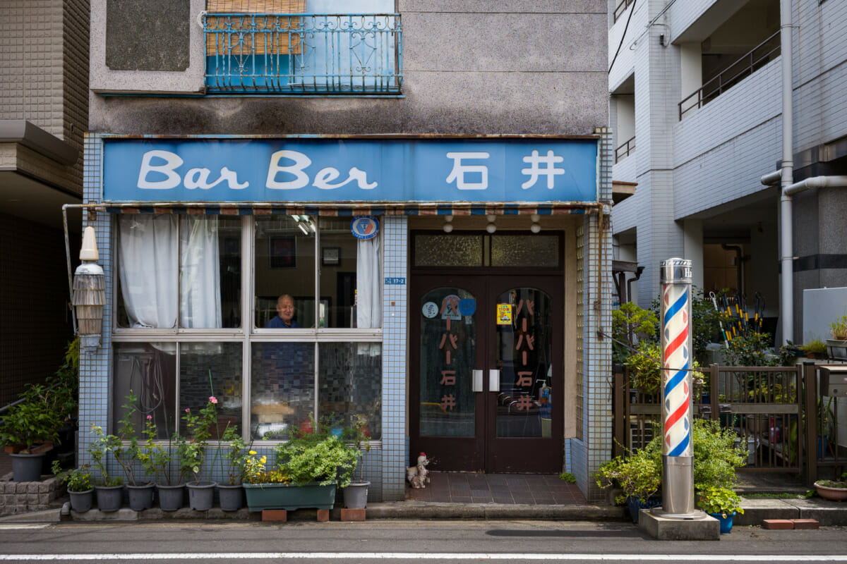 an old school Tokyo barbers shop and its owner