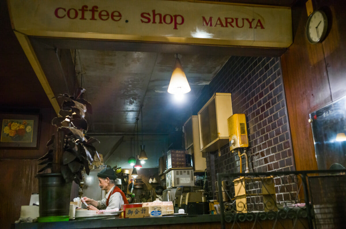 An old and incredibly dated Japanese coffee shop