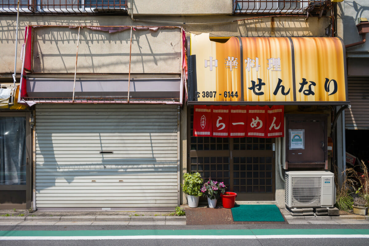 old Tokyo ramen restaurant