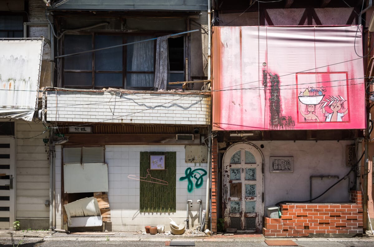 The colours and quiet scenery of a slowly declining Japanese town