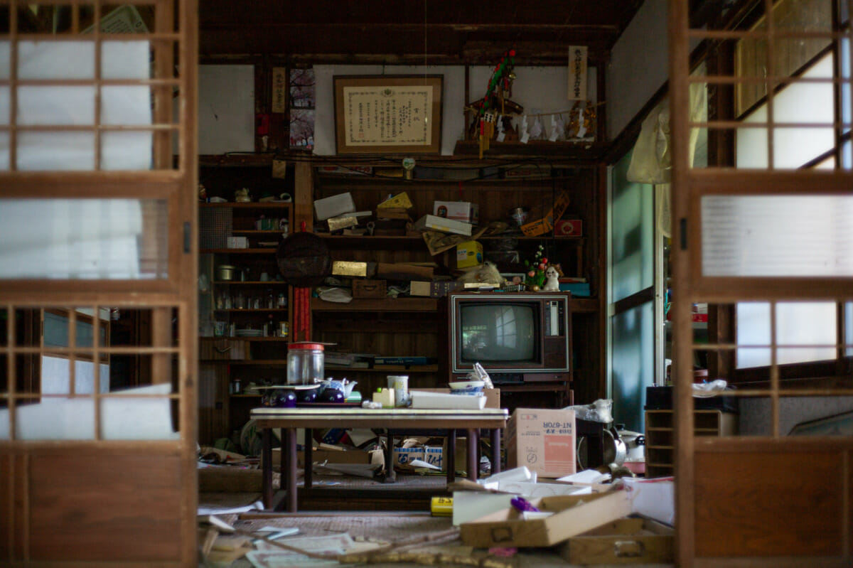 The silent homes of a long-abandoned Japanese mountain village