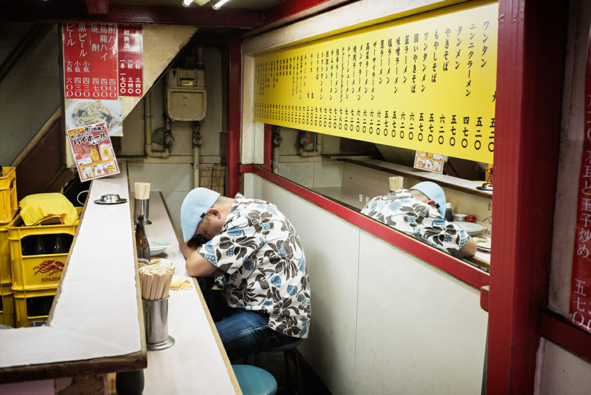 sleeping in a Tokyo ramen shop