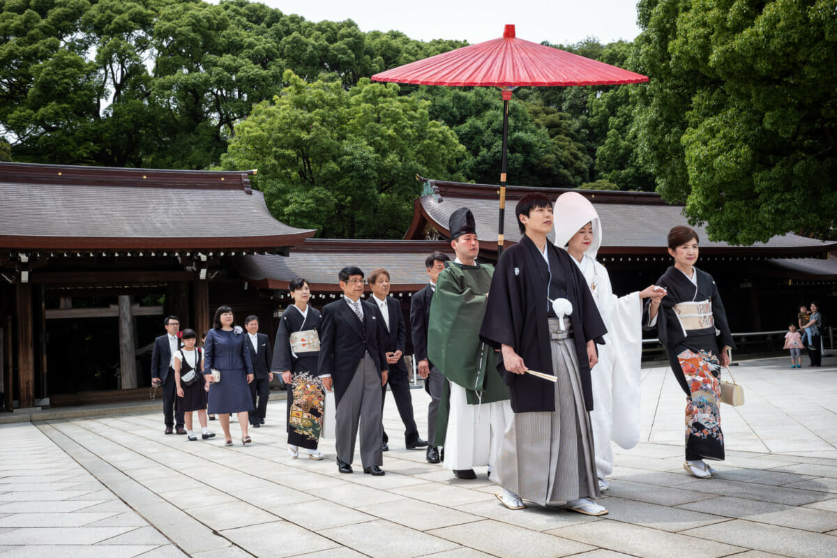 a tourist-free meiji shrine wedding