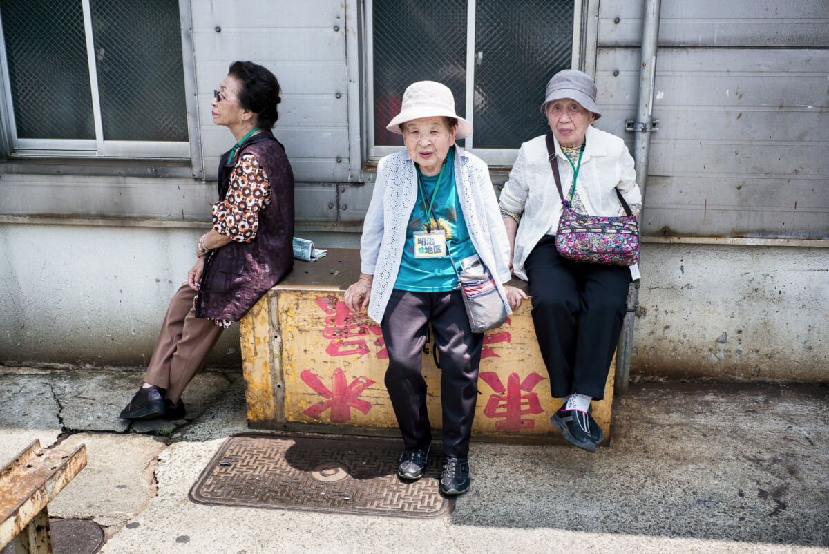 Tsukiji market old ladies